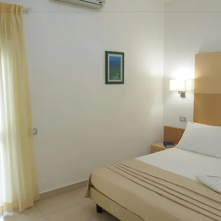 فندق Club Village Maritalia 4*