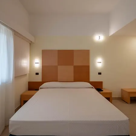 Club Village Maritalia بيسْكيتْشّي