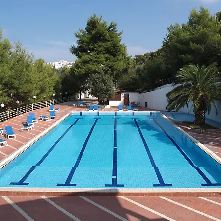Club Village Maritalia فندق 4*